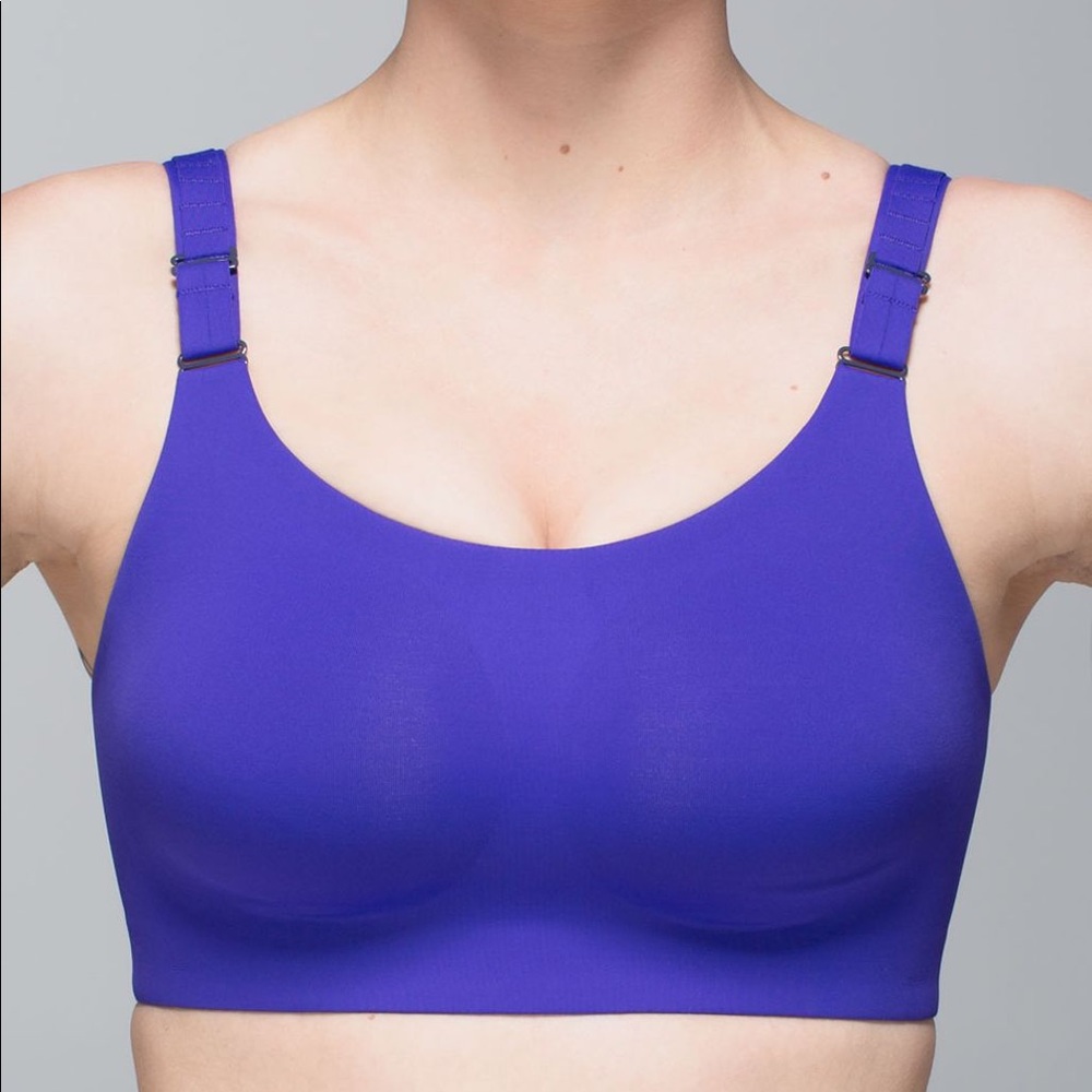 Lululemon Booby Bracer